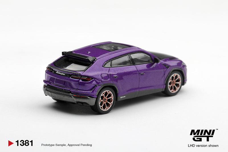 Chargez l'image dans la visionneuse de la galerie, LAMBORGHINI URUS PERFORMANCE VIOLET PASIFAE 2023 MINI GT 1:64
