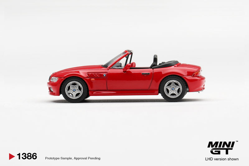 Laad de afbeelding in de Gallery-viewer, BMW Z3 2.8I ROOD 1998 MINI GT 1:64
