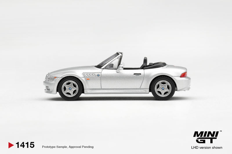 Load image into Gallery viewer, BMW Z3 2,8I TITANIUM SILVER 1997 MINI GT 1:64

