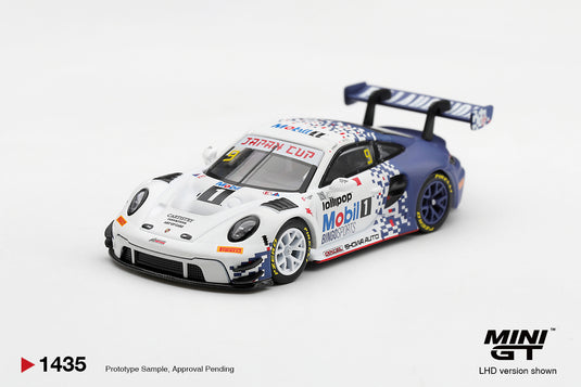 PORSCHE 911 (992) GT3 R #9 BINGO RACING WITH LM CORSA JAPAN CUP SUGO 2026 ‼️UNIQUEMENT EN BLISTER PACK‼️ MINI GT 1:64
