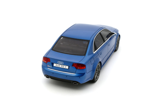 AUDI RS 4 B7 SEDAN SPRINT BLAUW 2007 OTTOmobile 1:18
