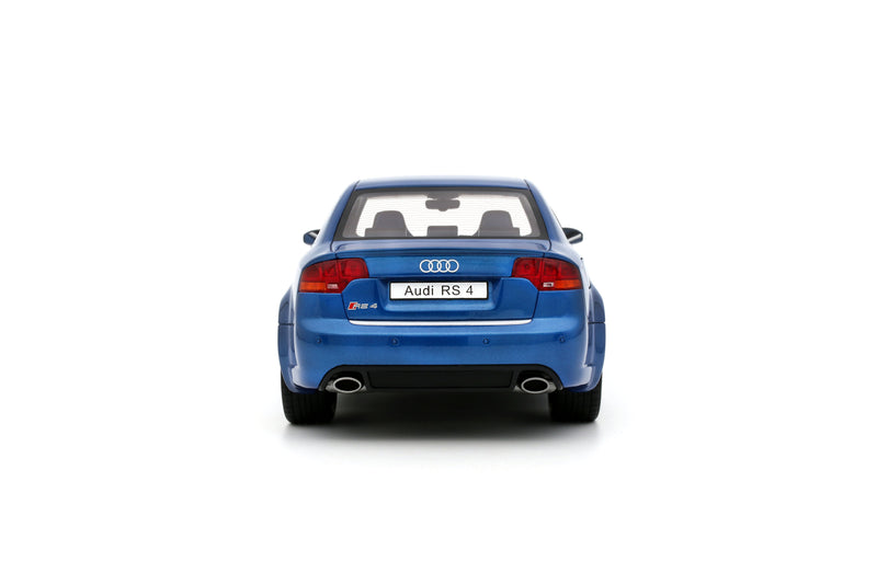 Laad de afbeelding in de Gallery-viewer, AUDI RS 4 B7 SEDAN SPRINT BLAUW 2007 OTTOmobile 1:18
