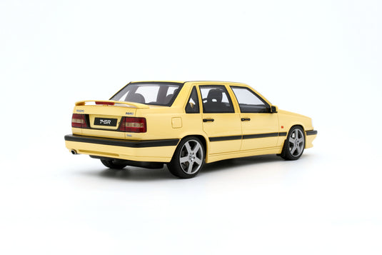 VOLVO 850 T-5R CREAM YELLOW 1996 OTTOmobile 1:18