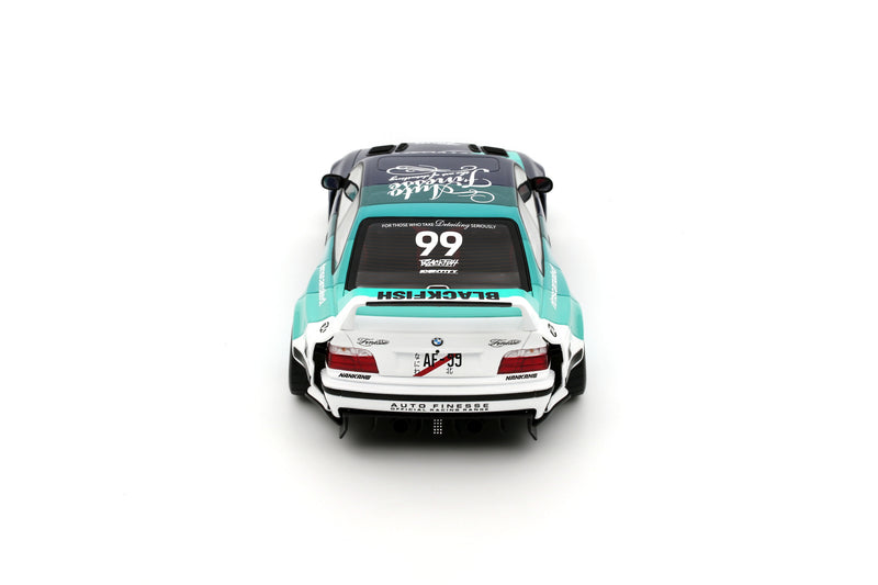 Laad de afbeelding in de Gallery-viewer, BMW E36 MY KYZA BLAUW 2024 OTTOmobile 1:18
