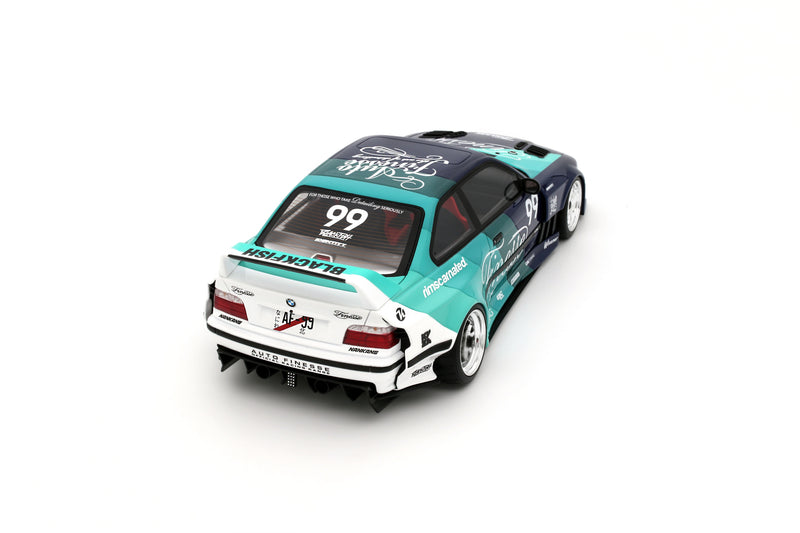Laad de afbeelding in de Gallery-viewer, BMW E36 MY KYZA BLAUW 2024 OTTOmobile 1:18
