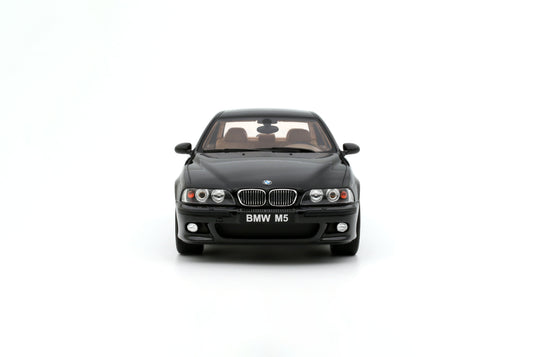 BMW E39 M5 2000 BLACK SAPHIRE METALLIC OTTOmobile 1:18