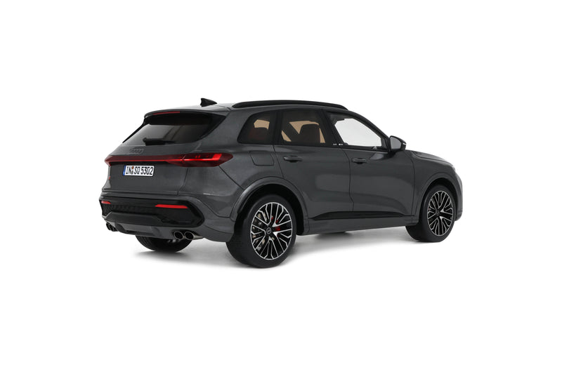 Chargez l'image dans la visionneuse de la galerie, AUDI SQ5 TFSI GRIS 2025 OTTOmobile 1:18

