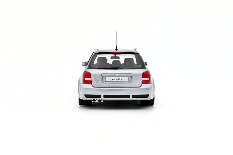 Chargez l'image dans la visionneuse de la galerie, AUDI RS 4 (B5) AVANT "STANCED" AVUS ARGENTÉ 2025 OTTOmobile 1:18
