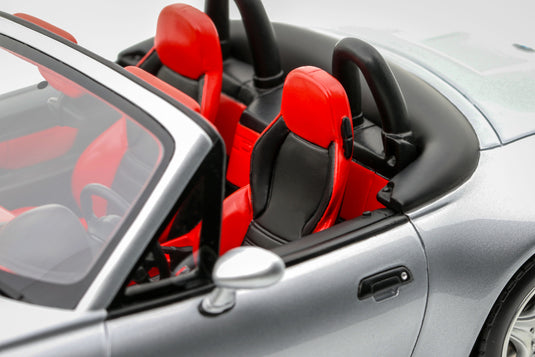 BMW Z3 M ROADSTER TITAN ARGENTÉ 1999 OTTOmobile 1:18