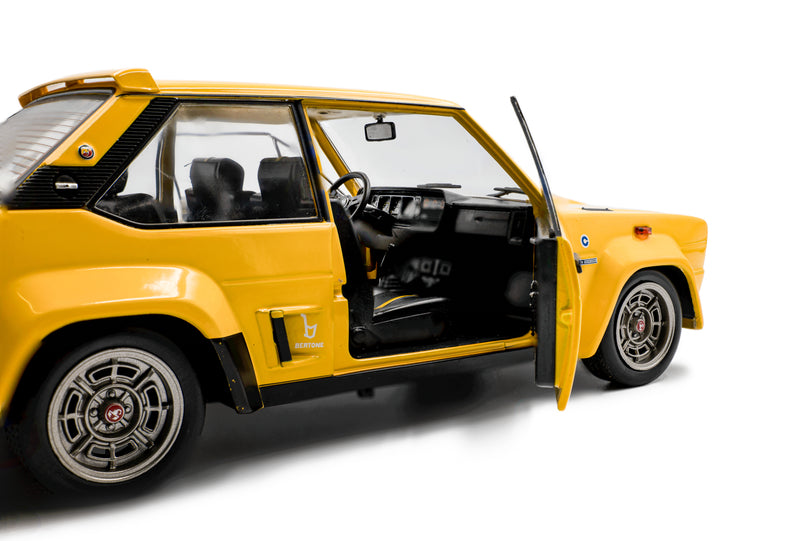 Load image into Gallery viewer, Fiat 131 ABARTH YELLOW 1980 SOLIDO 1:18
