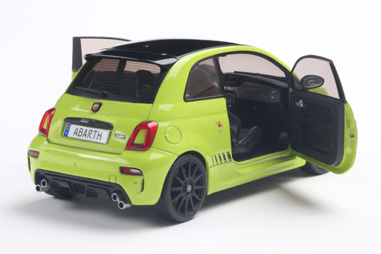 Fiat F595 ABARTH GREEN ADRENALINA 2023 SOLIDO 1:18
