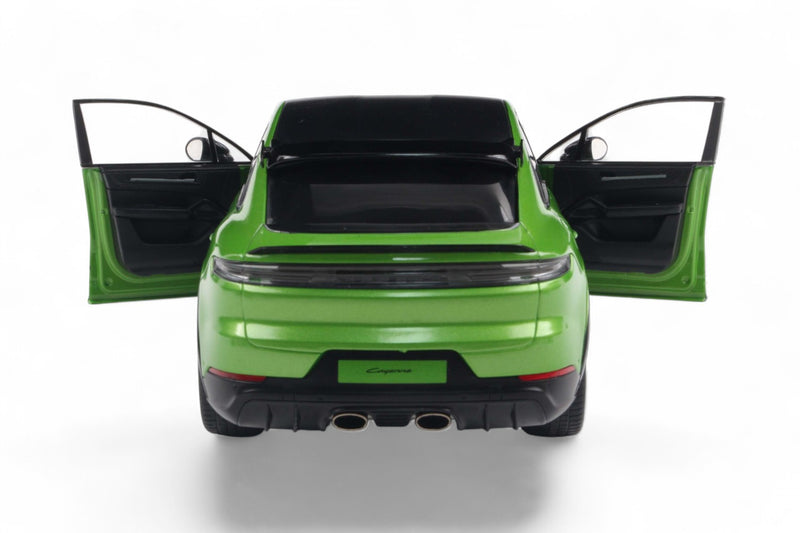 Chargez l'image dans la visionneuse de la galerie, PORSCHE CAYENNE TURBO GT COUPE 2024 VERT SOLIDO 1:18
