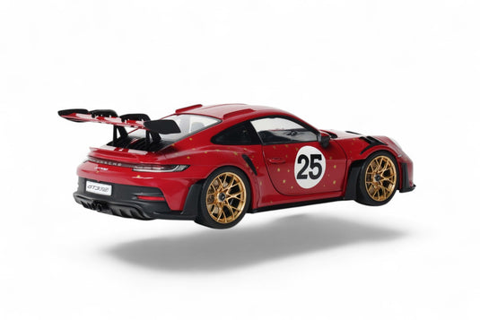PORSCHE 911 (992) GT3 RS KERSTEDITIE