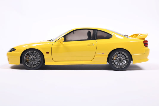 Nissan SILVIA S15 SPEC-R AERO LIGHTNING YELLOW 1999 SOLIDO 1:18