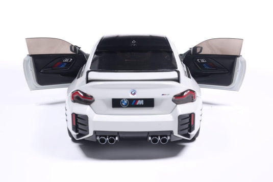 Bmw M2 PERFORMANCE PARTS WHITE 2025 SOLIDO 1:18