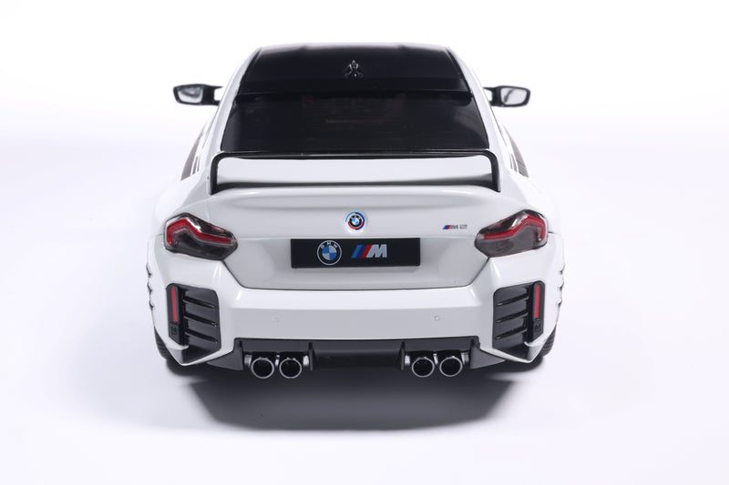 Load image into Gallery viewer, Bmw M2 PERFORMANCE PARTS WHITE 2025 SOLIDO 1:18
