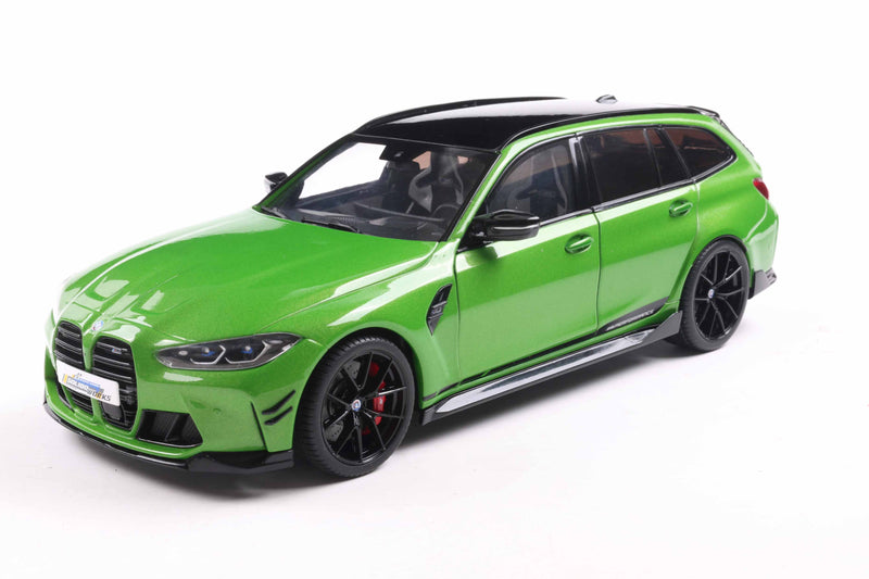 Load image into Gallery viewer, Bmw M3 TOURING WITH PERFORMANCE PARTS GREEN METALLIC 2024 SOLIDO 1:18
