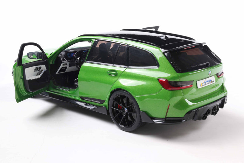Load image into Gallery viewer, Bmw M3 TOURING WITH PERFORMANCE PARTS GREEN METALLIC 2024 SOLIDO 1:18
