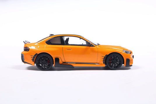 BMW M2 M PERFORMANCE PAPAYA ORANGE 2024 SOLIDO 1:43