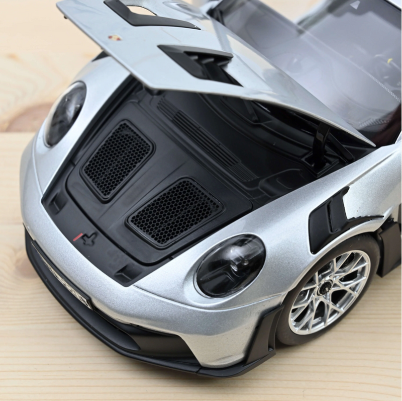 Load image into Gallery viewer, Porsche 911 GT3 RS 2022 Silver NOREV 1:18
