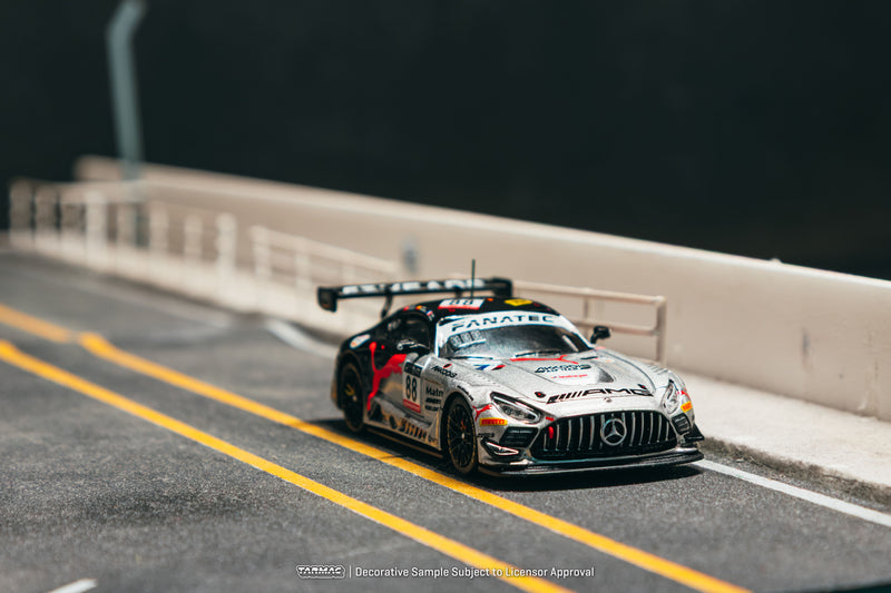 Chargez l'image dans la visionneuse de la galerie, MERCEDES-BENZ AMG GT GT3 #88 JULES GOUNON 24H OF SPA WINNER 2022 TARMAC WORKS 1:64
