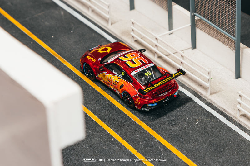 Chargez l'image dans la visionneuse de la galerie, PORSCHE 991 (992) GT3 CUP BRETT BOULTON PORSCHE CARRERA CUP AUSTRALIA 2025 TARMAC WORKS 1:64
