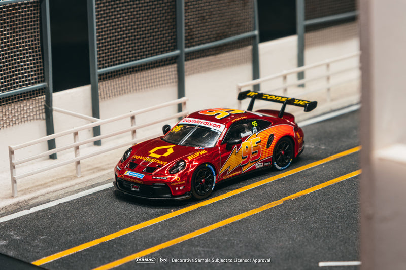 Chargez l'image dans la visionneuse de la galerie, PORSCHE 991 (992) GT3 CUP BRETT BOULTON PORSCHE CARRERA CUP AUSTRALIA 2025 TARMAC WORKS 1:64
