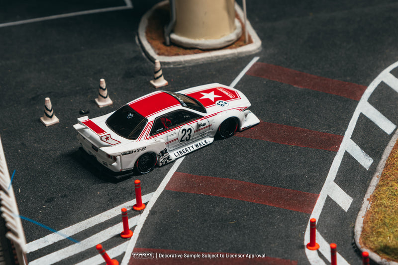 Load image into Gallery viewer, NISSAN SKYLINE (R32) LB - KAIDO WORKS TARMAC 2026 TARMAC WORKS 1:64
