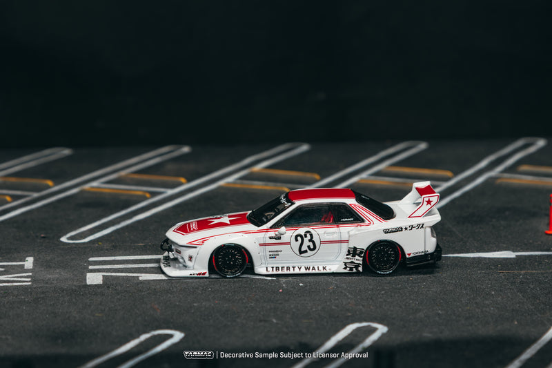 Load image into Gallery viewer, NISSAN SKYLINE (R32) LB - KAIDO WORKS TARMAC 2026 TARMAC WORKS 1:64
