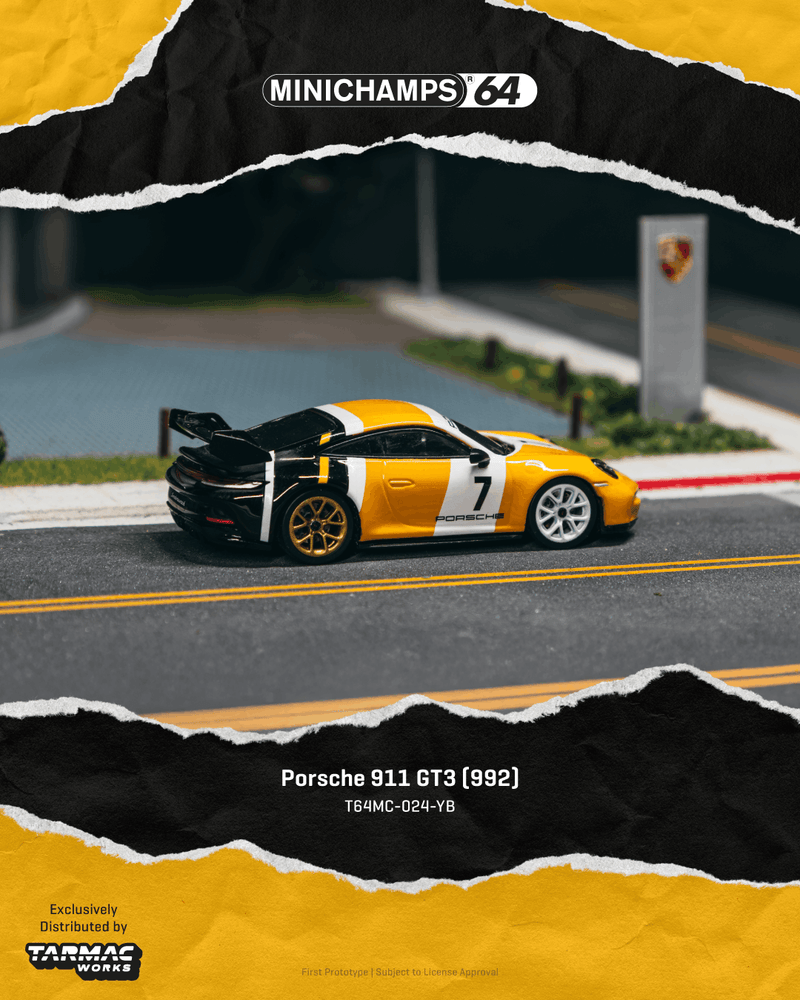 Load image into Gallery viewer, PORSCHE 911 (992) BLACK &amp; YELLOW GT3 2022 TARMAC WORKS 1:64
