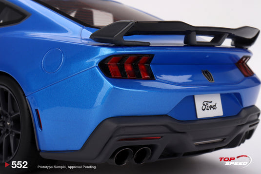 Ford MUSTANG DARK HORSE GRABBER BLUE 2024 TOP SPEED 1:18