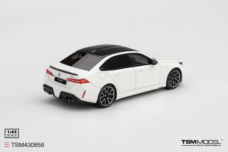 Laad de afbeelding in de Gallery-viewer, BMW M5 (G90) ALPINE WIT 2025 TSM Model 1:43
