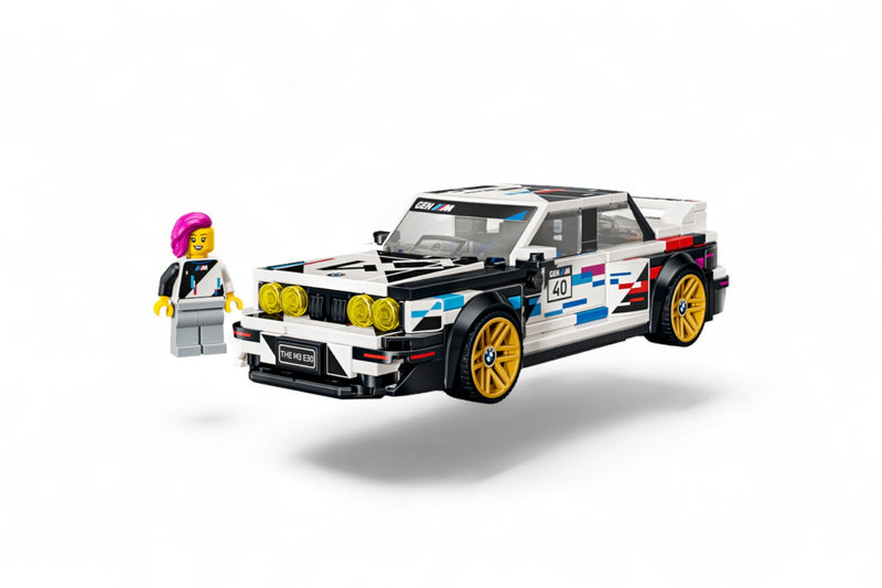 Laad de afbeelding in de Gallery-viewer, BMW M3 (E30) LEGO SPEED CHAMPIONS
