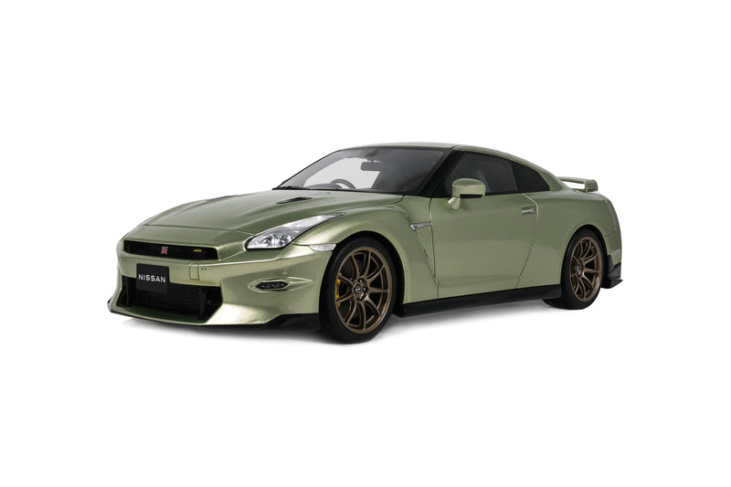 Load image into Gallery viewer, NISSAN GT-R (R35) PREMIUM EDITION T-SPEC MILLENNIUM JADE 2024 GT SPIRIT 1:18

