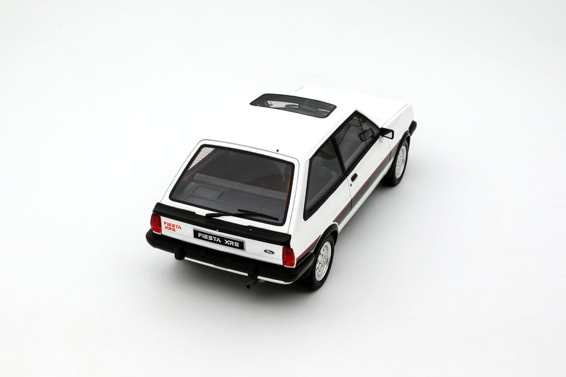 Load image into Gallery viewer, FORD FIESTA MK.1 XR2 DIAMOND WHITE 1981 OTTOmobile 1:18
