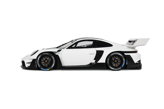 PORSCHE 911 (992.1) GT3 R RENNSPORT WHITE 2023 GT SPIRIT 1:18