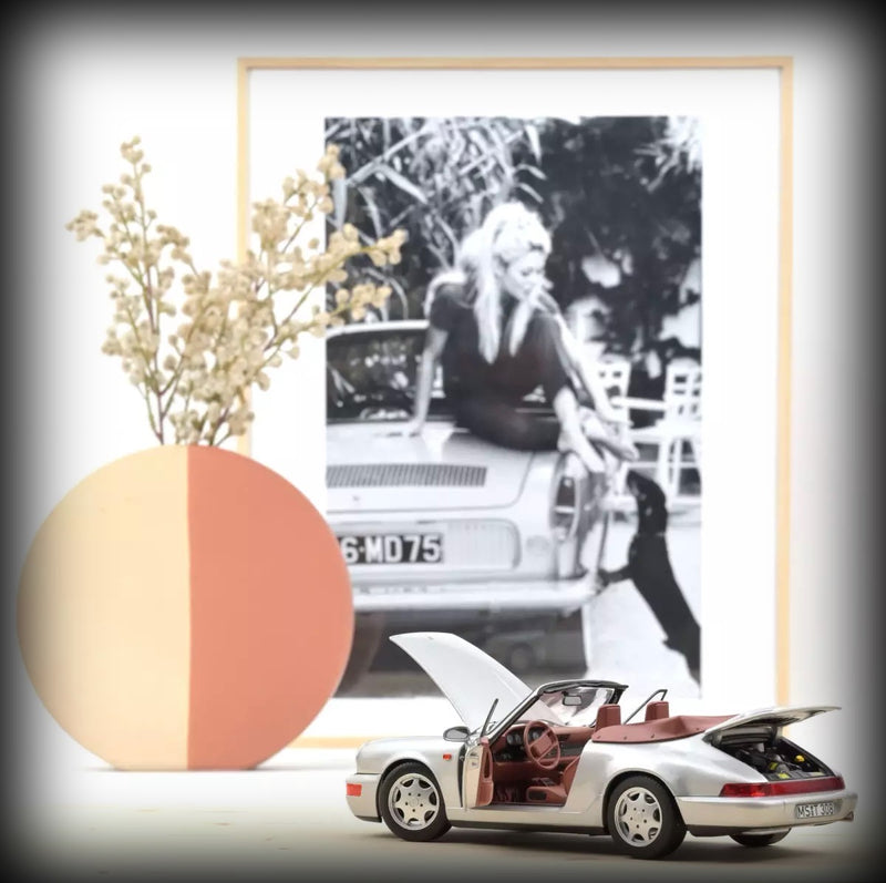 Load image into Gallery viewer, Porsche 911 Carrera 2 Cabriolet 1990 NOREV 1:18
