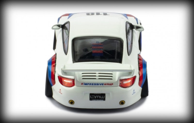 Load image into Gallery viewer, Porsche 911 OLD AND NEW 997 Nr.118 IXO 1:43
